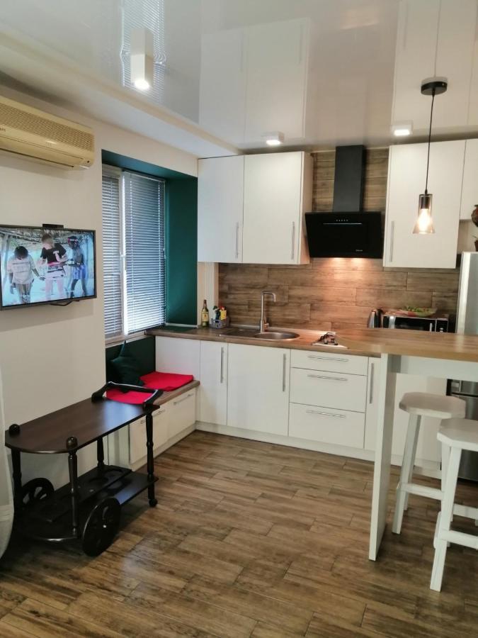 Studio Apartment Center Kremenchuk Ngoại thất bức ảnh
