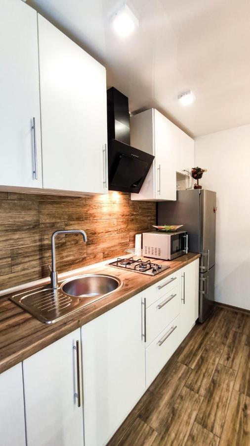 Studio Apartment Center Kremenchuk Ngoại thất bức ảnh