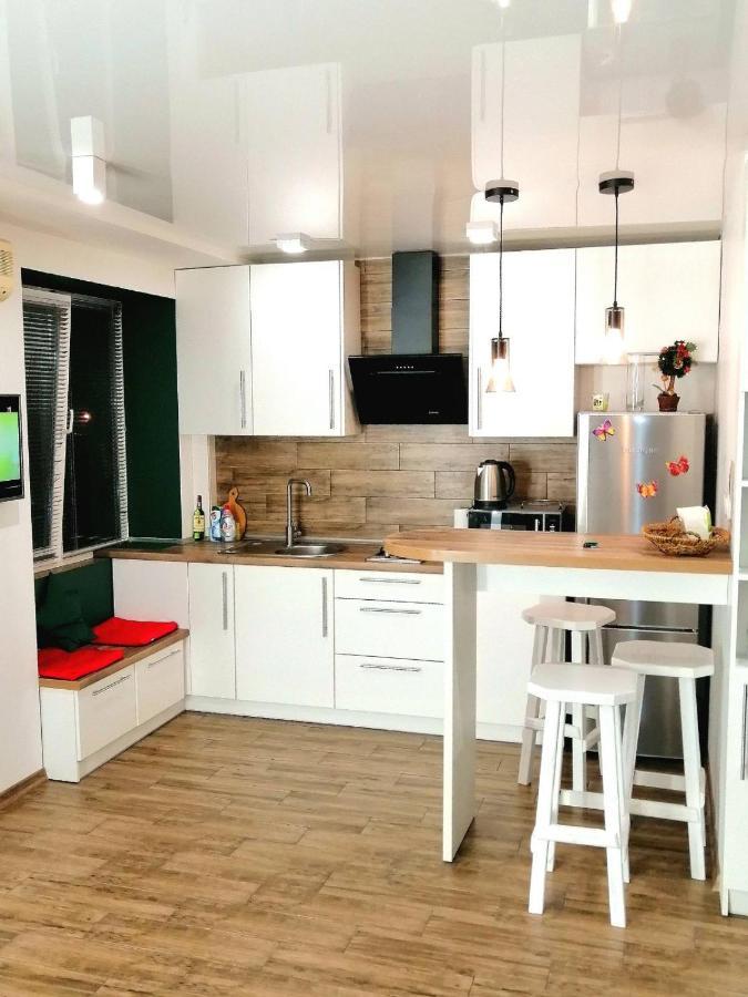 Studio Apartment Center Kremenchuk Ngoại thất bức ảnh
