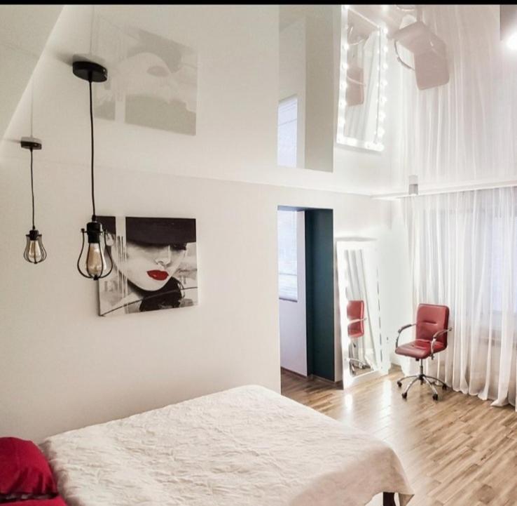 Studio Apartment Center Kremenchuk Ngoại thất bức ảnh